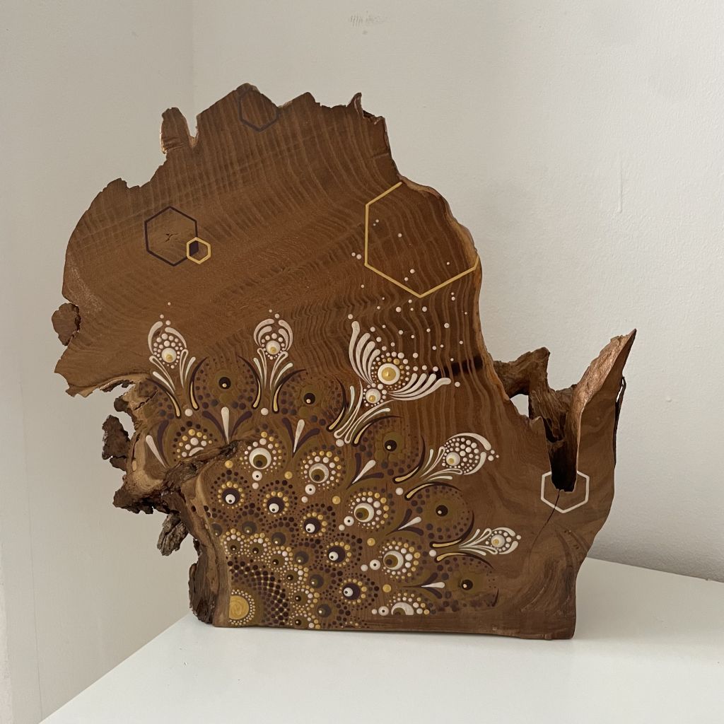 Scultura Materica in Legno Fossile